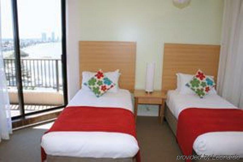 Sandy Point Beach Resort Gold Coast Esterno foto